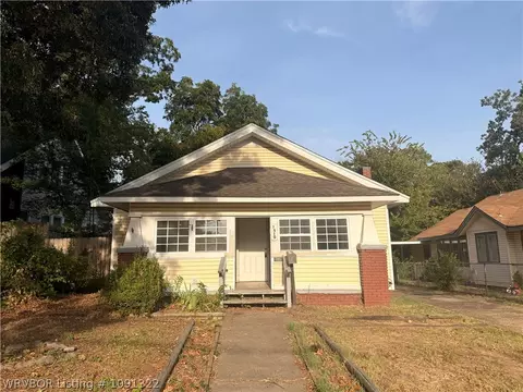 Exterior - 1510 Bluff Ave, Fort Smith, AR 72901 photo 4 of 13