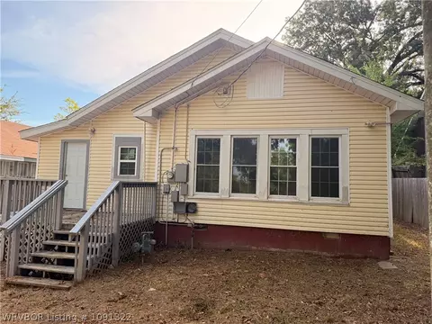 Exterior - 1510 Bluff Ave, Fort Smith, AR 72901 photo 8 of 13