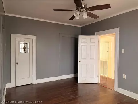 Bedroom - 1510 Bluff Ave, Fort Smith, AR 72901 photo 3 of 5