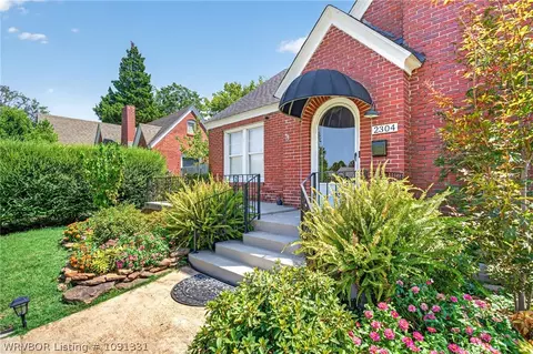Exterior - 2304 S M St, Fort Smith, AR 72901 photo 2 of 8
