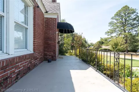 Exterior - 2304 S M St, Fort Smith, AR 72901 photo 3 of 8