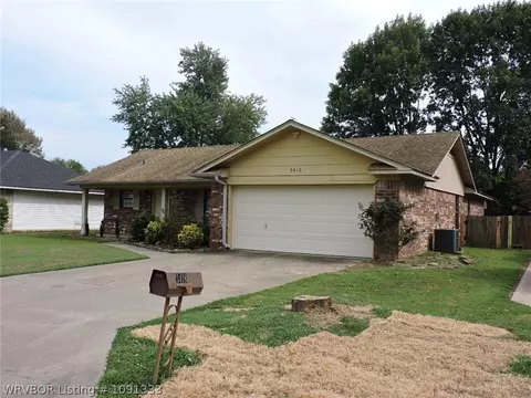 Exterior - 3418 Londonderry Rd, Fort Smith, AR 72908 photo 9 of 10