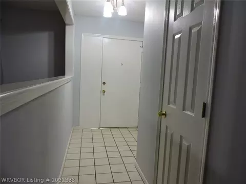 Entry Way - 3418 Londonderry Rd, Fort Smith, AR 72908 photo 1 of 1