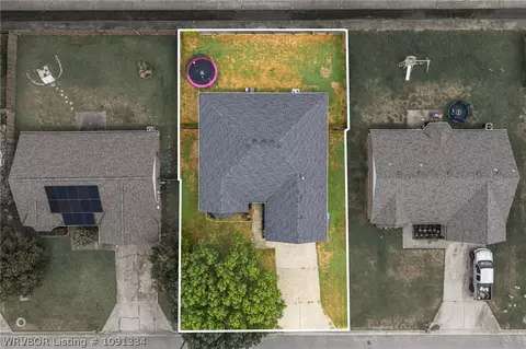 View/Area - 623 Chateau Dr, Fort Smith, AR 72908 photo 3 of 8
