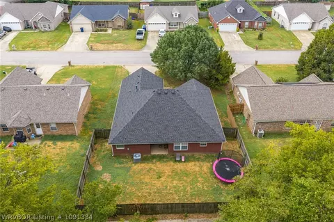 View/Area - 623 Chateau Dr, Fort Smith, AR 72908 photo 6 of 8