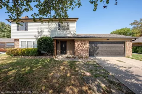 Exterior - 10811 Old Harbor Rd, Fort Smith, AR 72903 photo 2 of 9