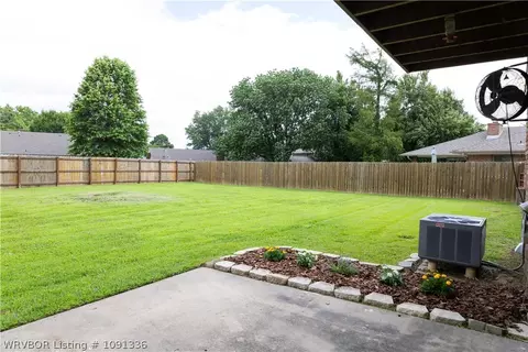 Exterior - 10811 Old Harbor Rd, Fort Smith, AR 72903 photo 5 of 9
