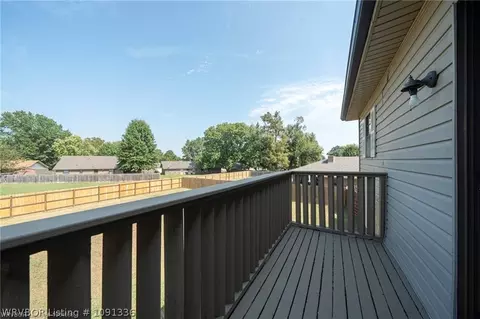 Exterior - 10811 Old Harbor Rd, Fort Smith, AR 72903 photo 4 of 9