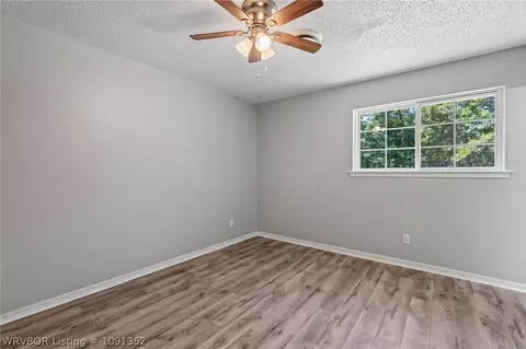 Bedroom - 529 N 46th St, Fort Smith, AR 72903 photo 4 of 6