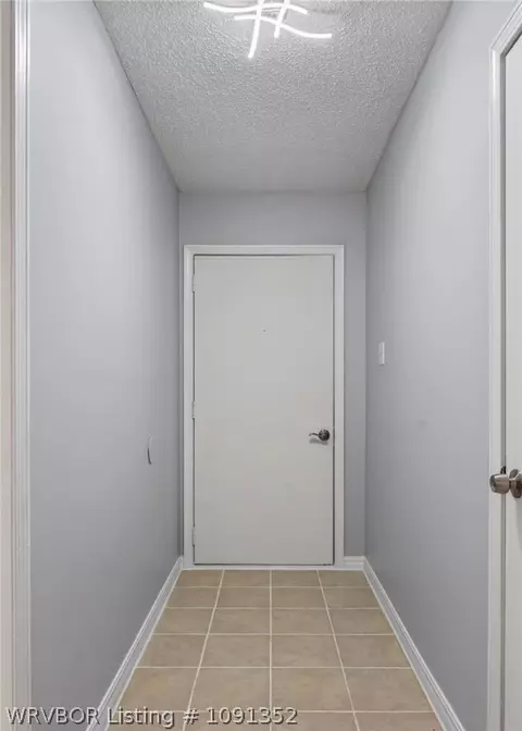 Entry Way - 529 N 46th St, Fort Smith, AR 72903 photo 3 of 3