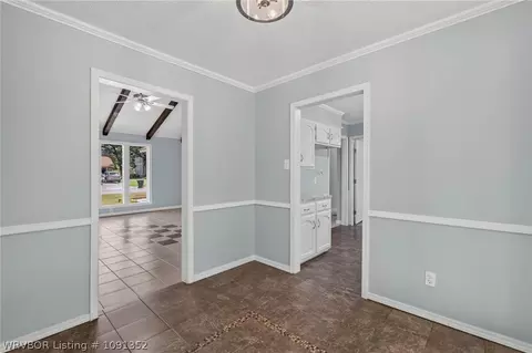 Entry Way - 529 N 46th St, Fort Smith, AR 72903 photo 2 of 3