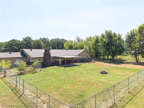 Exterior - 14118 White Bluff Hts, Fort Smith, AR 72916 photo 12 of 14