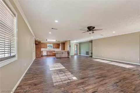 Living - 14118 White Bluff Hts, Fort Smith, AR 72916 photo 1 of 8