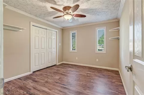 Bedroom - 14118 White Bluff Hts, Fort Smith, AR 72916 photo 3 of 6