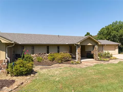 Exterior - 14118 White Bluff Hts, Fort Smith, AR 72916 photo 7 of 14