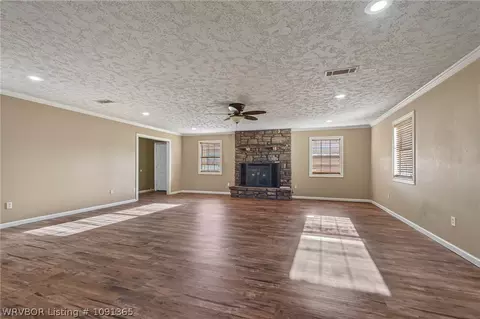 Living - 14118 White Bluff Hts, Fort Smith, AR 72916 photo 3 of 8