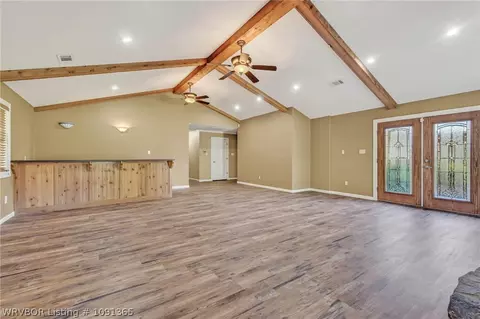 Living - 14118 White Bluff Hts, Fort Smith, AR 72916 photo 7 of 8