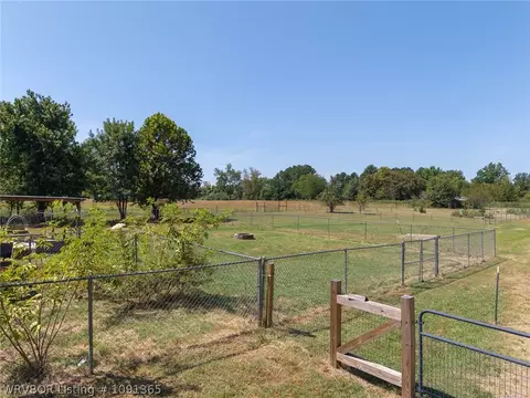 Exterior - 14118 White Bluff Hts, Fort Smith, AR 72916 photo 13 of 14