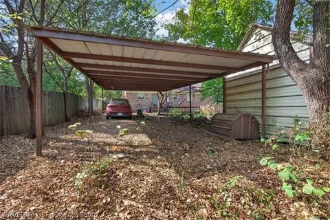 Exterior - 2423 Ionia St, Fort Smith, AR 72901 photo 11 of 16
