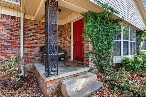 Exterior - 2423 Ionia St, Fort Smith, AR 72901 photo 4 of 16
