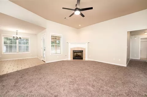 Living - 311 S 14th St, Lavaca, AR 72941 photo 1 of 2