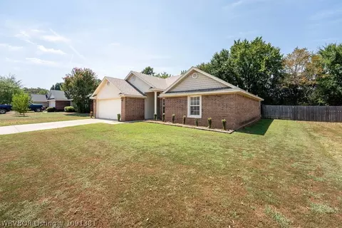 Exterior - 311 S 14th St, Lavaca, AR 72941 photo 2 of 5