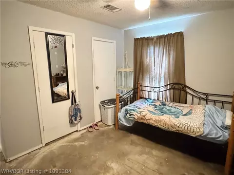 Bedroom - 4221 S 16th St, Fort Smith, AR 72901 photo 1 of 2