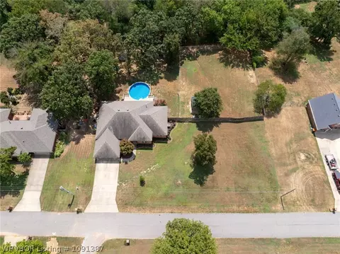 View/Area - 810 Karry Ln, Fort Smith, AR 72916 photo 1 of 7