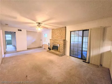 Living - 5711 Grand Ave, Fort Smith, AR 72904 photo 4 of 4