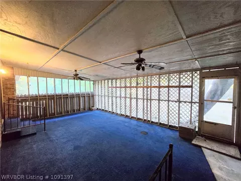 Exterior - 5711 Grand Ave, Fort Smith, AR 72904 photo 3 of 6