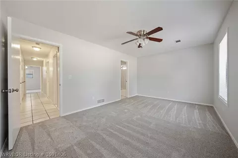 Bedroom - 8206 Williamsburg Rd, Fort Smith, AR 72903 photo 8 of 8