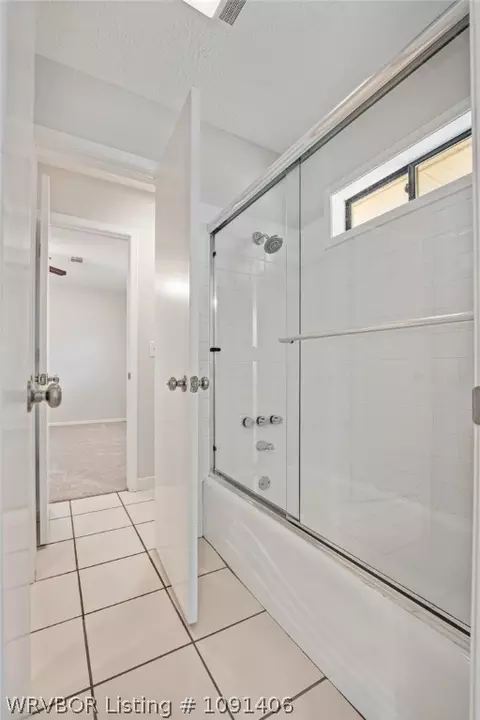 Bath - 8206 Williamsburg Rd, Fort Smith, AR 72903 photo 6 of 7