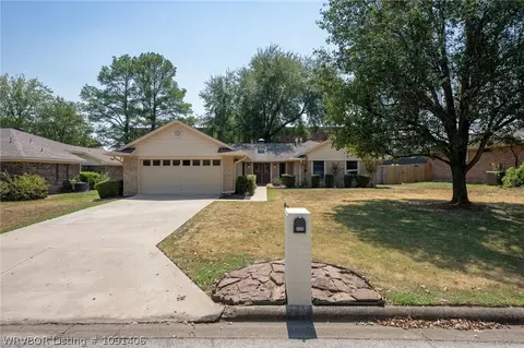 Exterior - 8206 Williamsburg Rd, Fort Smith, AR 72903 photo 9 of 9