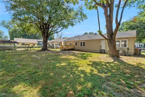 Exterior - 1220 N 34 St, Fort Smith, AR 72904 photo 8 of 8