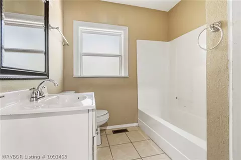 Bath - 1220 N 34 St, Fort Smith, AR 72904 photo 2 of 2