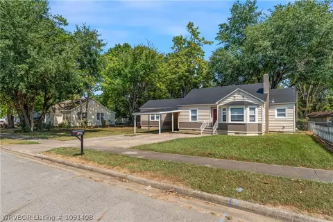 Exterior - 1220 N 34 St, Fort Smith, AR 72904 photo 3 of 8