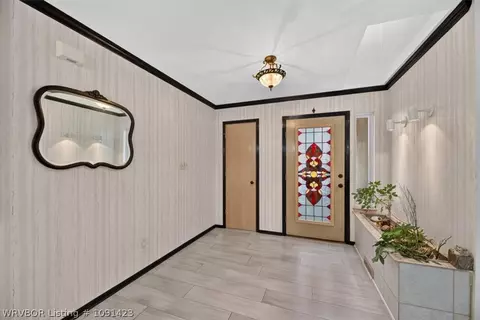 Entry Way - 9109 Canopy Oaks Dr, Fort Smith, AR 72903 photo 2 of 7