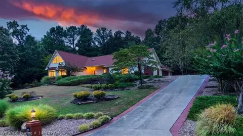 Exterior - 9109 Canopy Oaks Dr, Fort Smith, AR 72903 photo 9 of 10