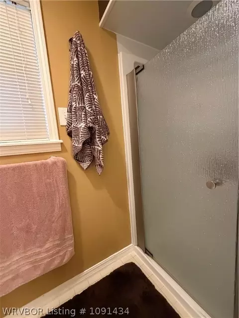 Bath - 3407 S 29th St, Fort Smith, AR 72901 photo 2 of 4
