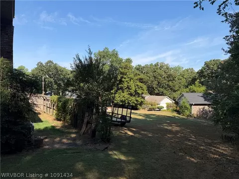 Exterior - 3407 S 29th St, Fort Smith, AR 72901 photo 6 of 9