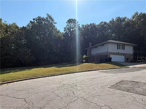Exterior - 3407 S 29th St, Fort Smith, AR 72901 photo 9 of 9