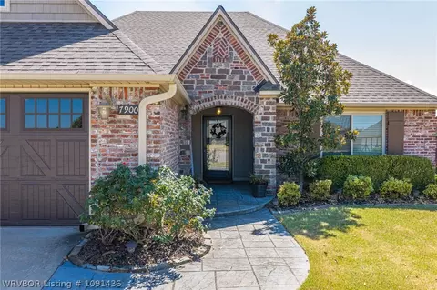 Exterior - 7900 Sumac Ct, Fort Smith, AR 72916 photo 6 of 19