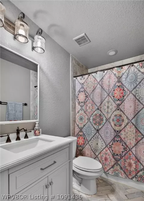 Bath - 7900 Sumac Ct, Fort Smith, AR 72916 photo 1 of 1