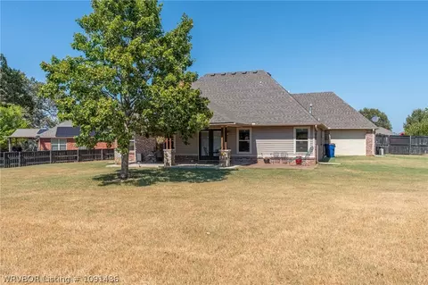 Exterior - 7900 Sumac Ct, Fort Smith, AR 72916 photo 13 of 19