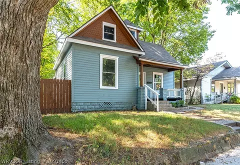 Exterior - 2704 N J St, Fort Smith, AR 72901 photo 2 of 10