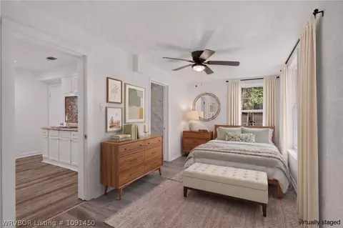Bedroom - 2704 N J St, Fort Smith, AR 72901 photo 1 of 5