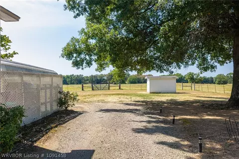 Exterior - 4905 Highway 64, Alma, AR 72921 photo 11 of 14