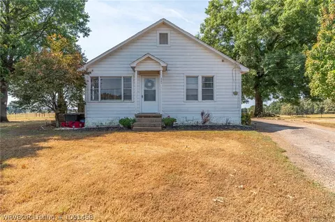 Exterior - 4905 Highway 64, Alma, AR 72921 photo 3 of 14