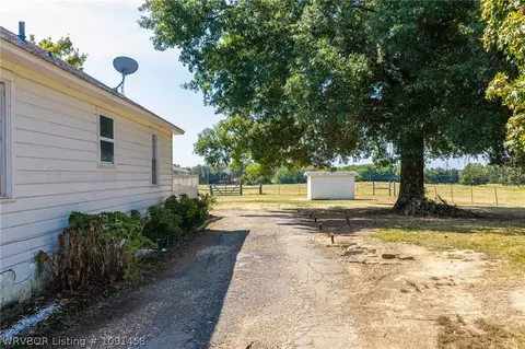 Exterior - 4905 Highway 64, Alma, AR 72921 photo 10 of 14