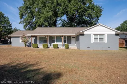 Exterior - 2920 S 33rd St, Fort Smith, AR 72903 photo 11 of 15